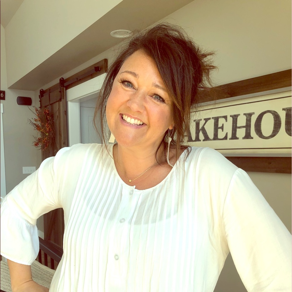 Meet your Posher, Jessica